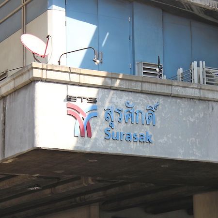 Home Base Hostel (Adults Only) Bangkok Exterior photo