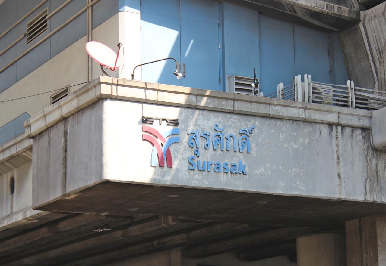 Home Base Hostel (Adults Only) Bangkok Exterior photo